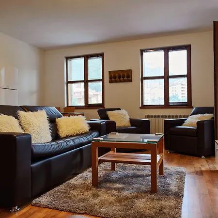 Mountain View Apartment