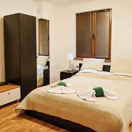 Mountain View Apartment