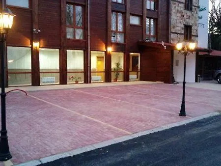 Mountain View Apartman *