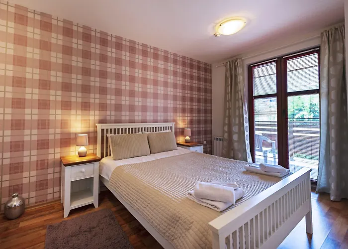 Apartment Mountain View