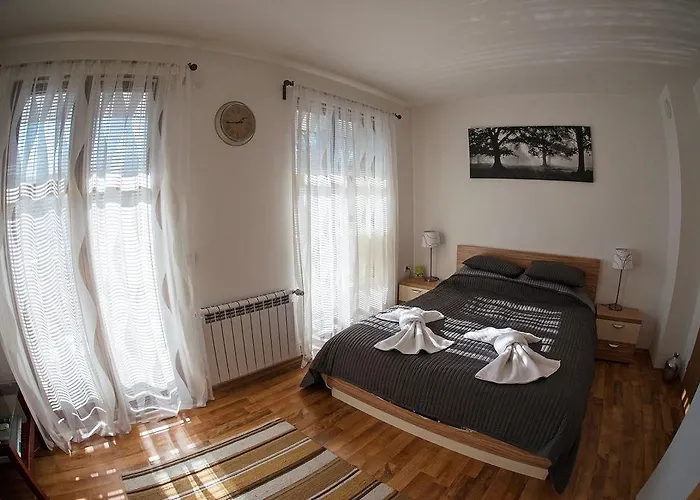 Apartment Mountain View